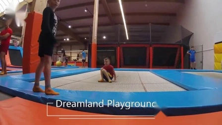 Nuevo diseño estándar TUV y ASTM Salto con grandes bloques de espuma Parque de trampolín de juegos para deportes de entretenimiento en interiores